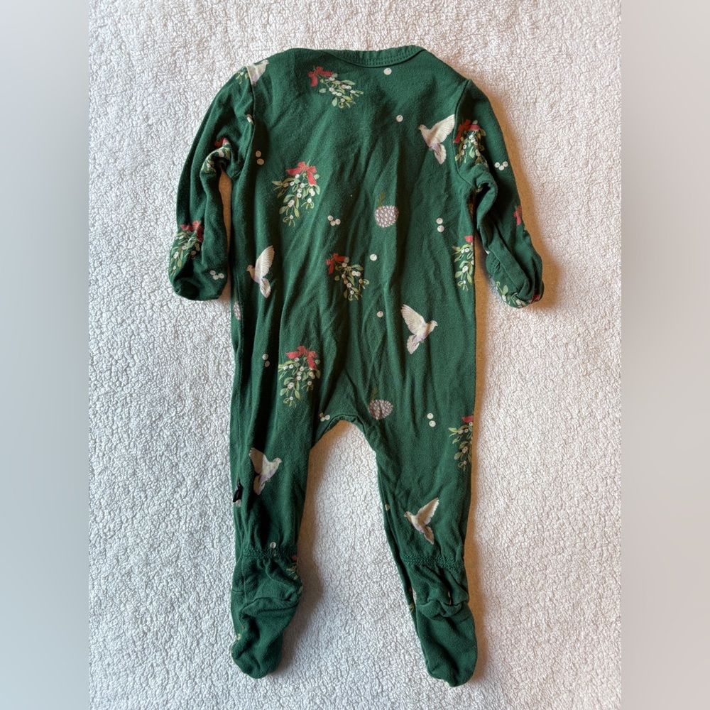 Kyte Baby Newborn Bamboo Romper Sleeper Green Floral w Peace Doves - Picture 2 of 5